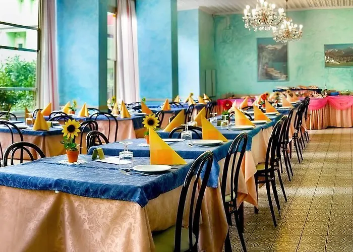 Ξενοδοχείο Vittorio Veneto 2*