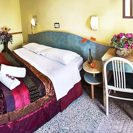 Vittorio Veneto 2* Bellariva Di Rimini